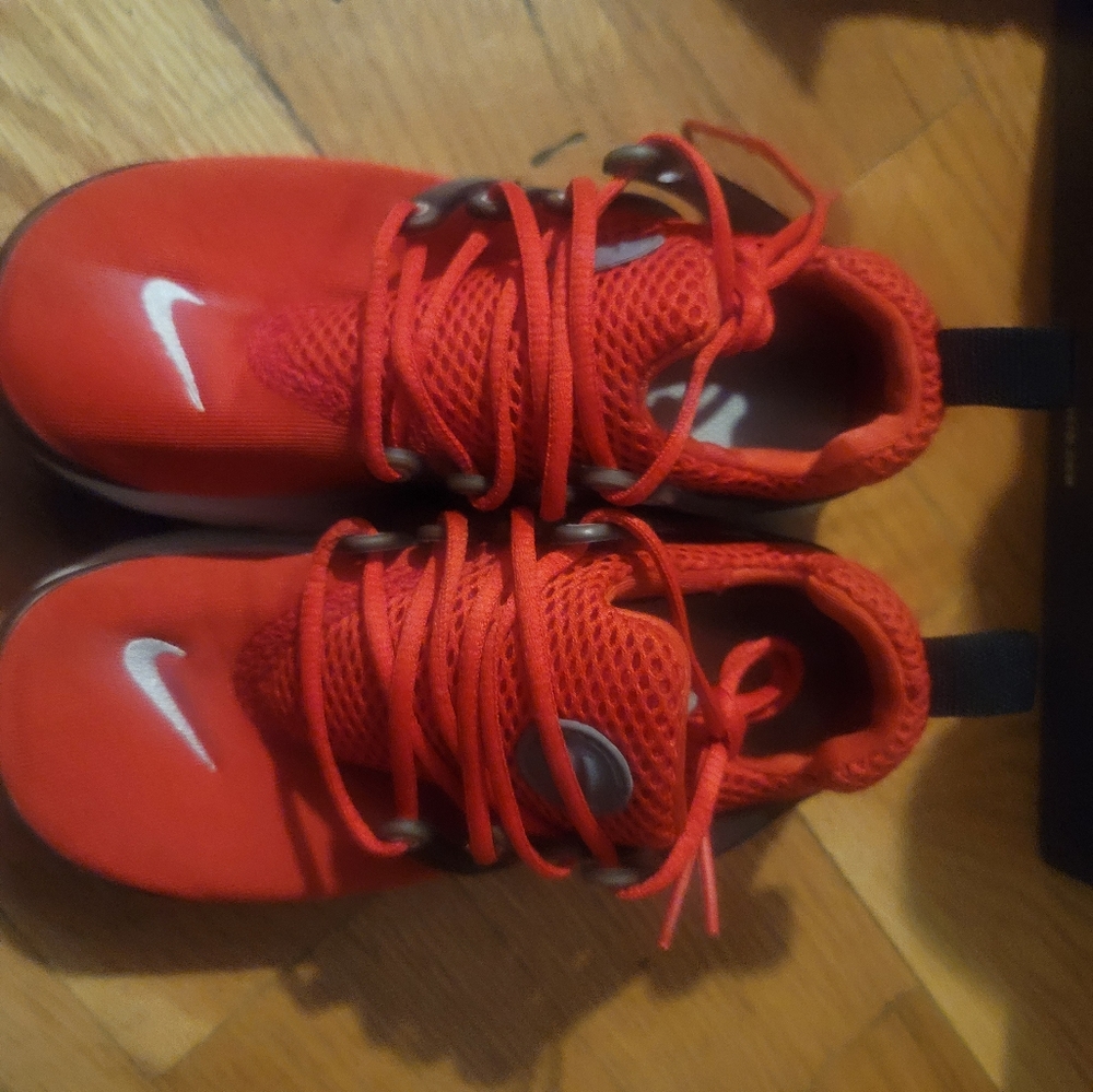 Nike